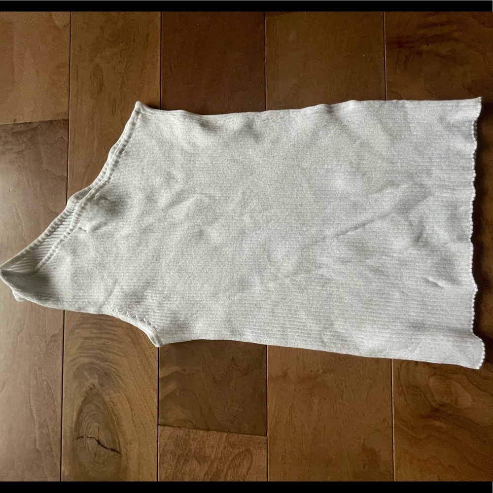 MANGO TOP ASYMMETRIC RIBBED Size S Color: ECRU/OFF WHITE